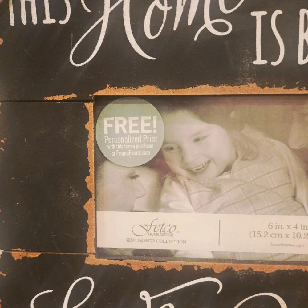 New! Fetco Home Decor Distressed Picture Frame